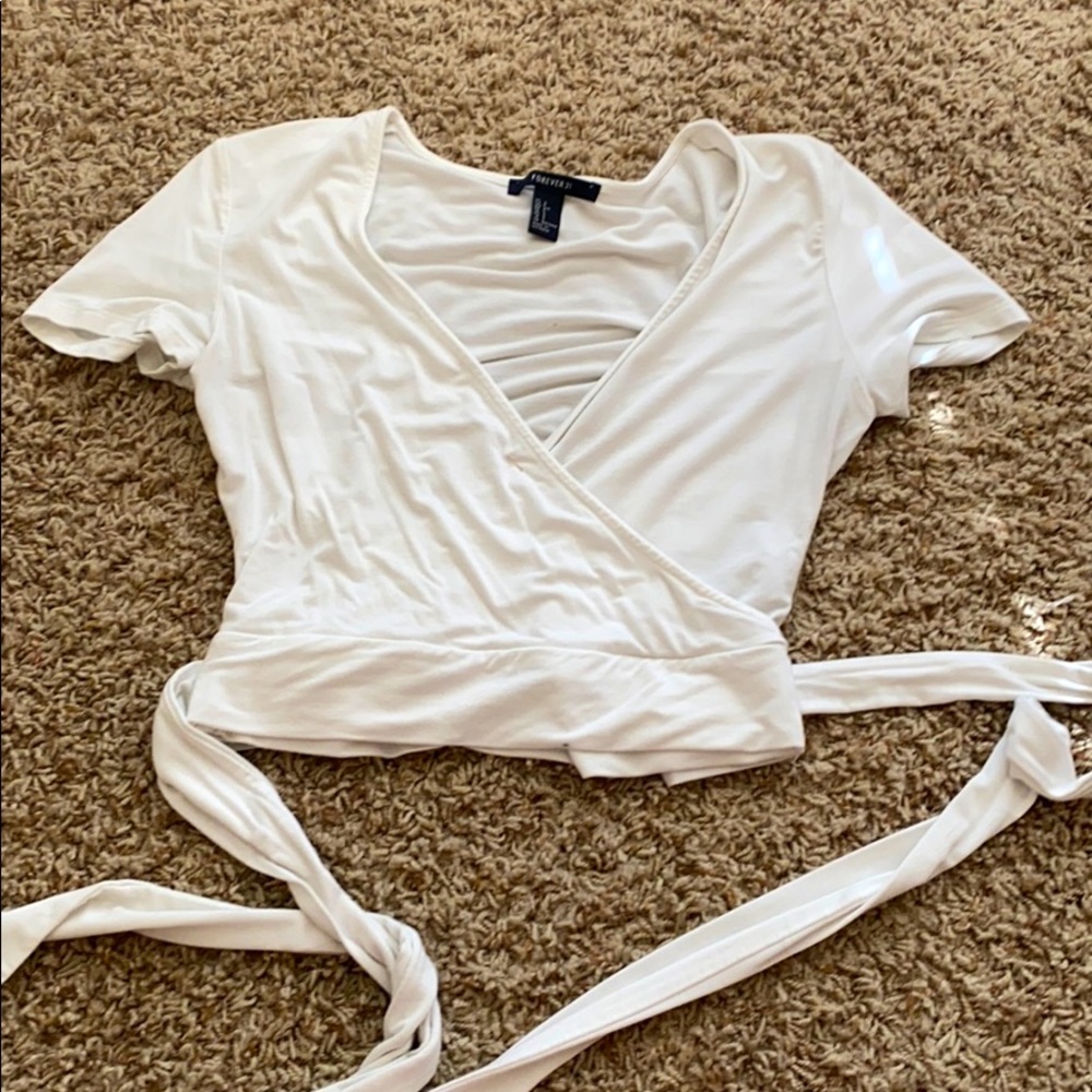 White crop top